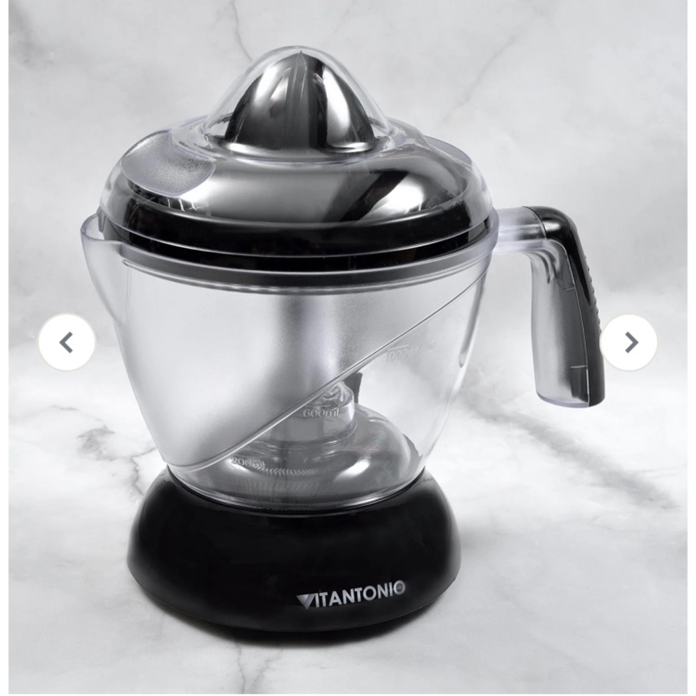 Vitantonio Citrus Juicer with Black Base